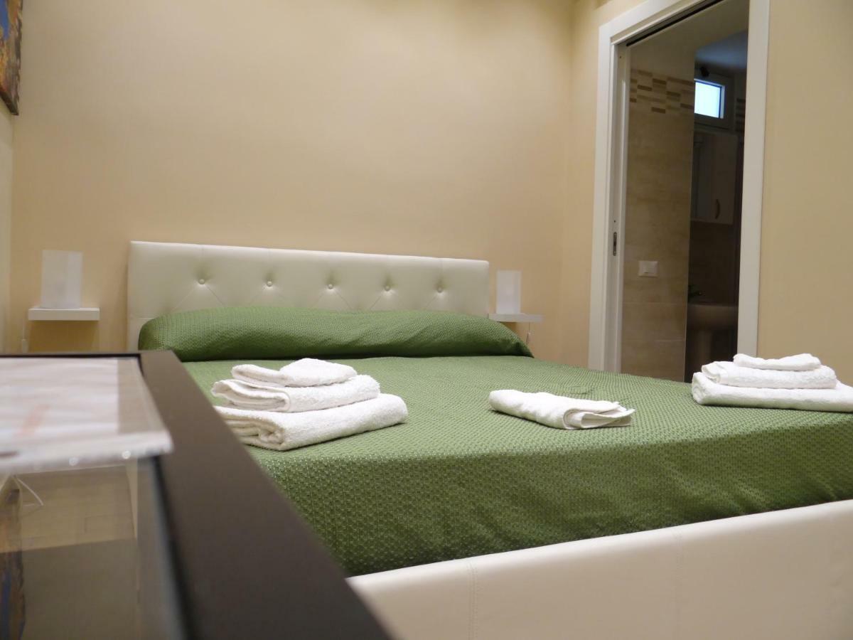 Montecarlo Palace Bed & Breakfast Palermo Dış mekan fotoğraf