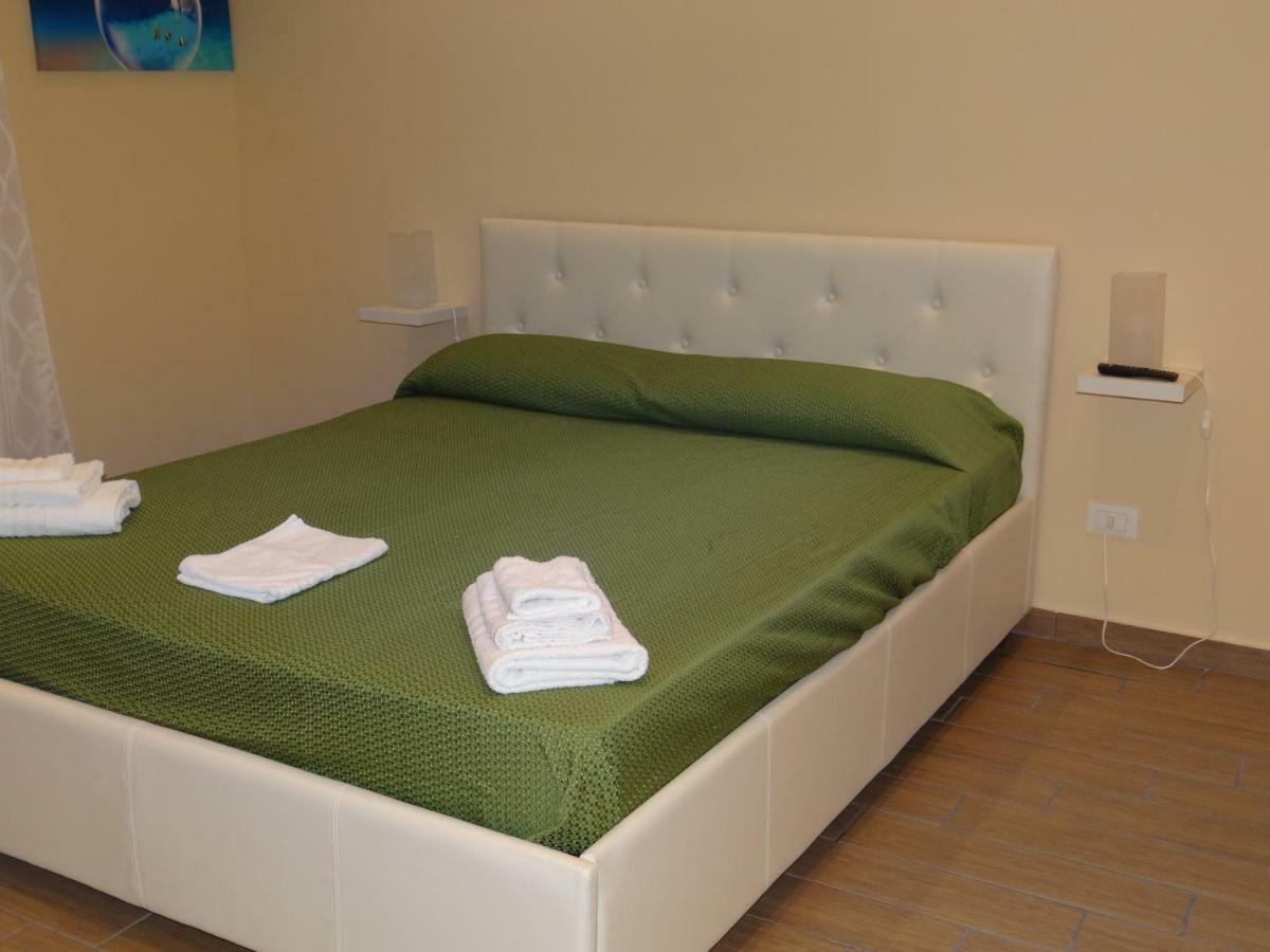 Montecarlo Palace Bed & Breakfast Palermo Dış mekan fotoğraf