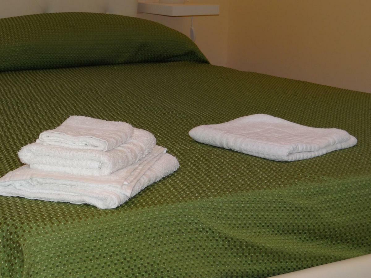 Montecarlo Palace Bed & Breakfast Palermo Dış mekan fotoğraf